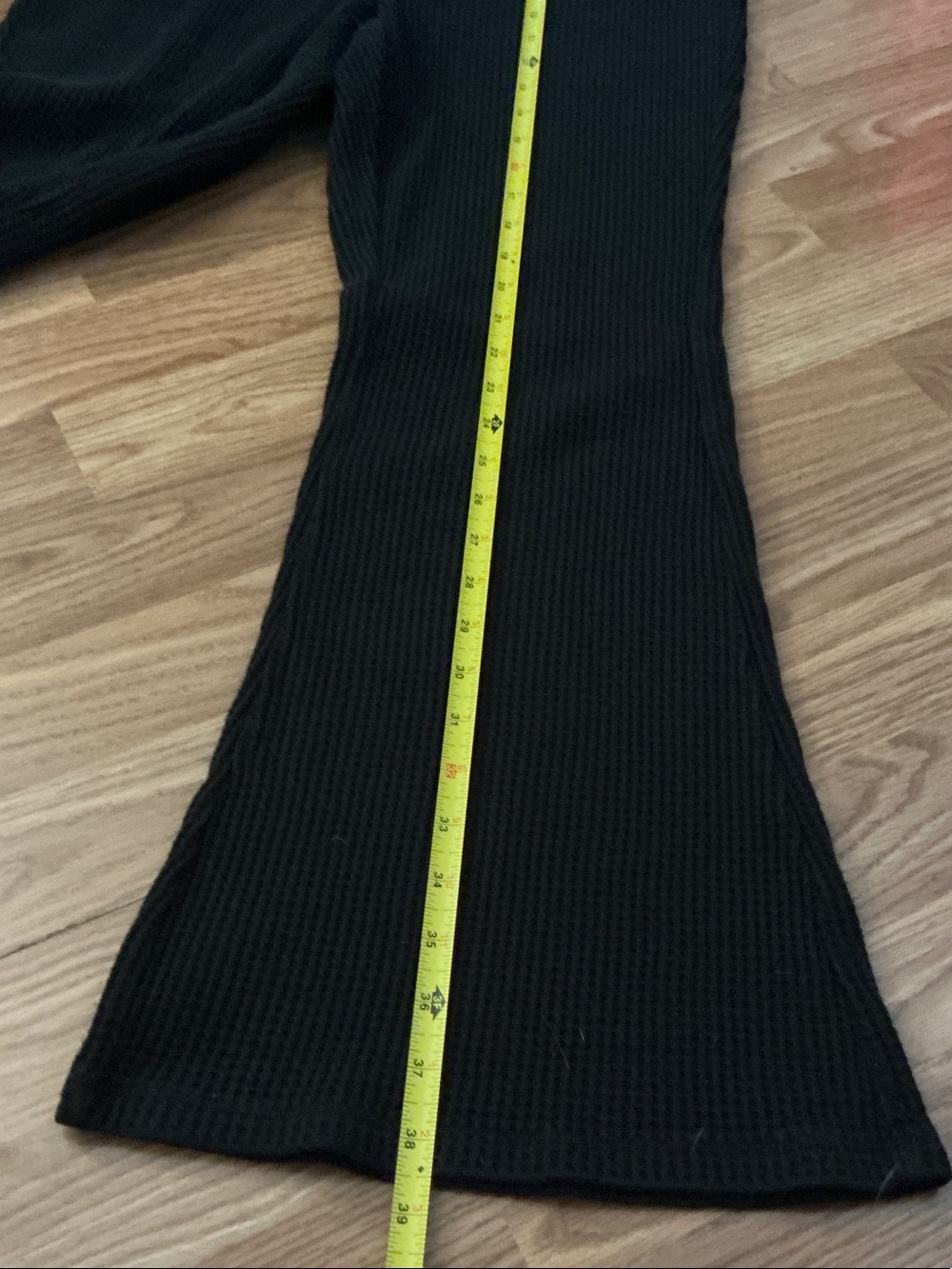 Aerie Waffle Knit Black Flare Sweatpants Size Large - Picture 5 of 6